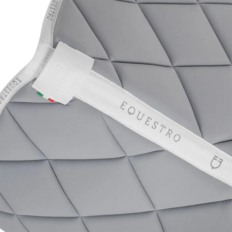 Manta de sela adestramento GP Logo - Mercado de Luxo - O Maior E-Commerce de Bens, Produtos e Serviços de Luxo do Brasil.