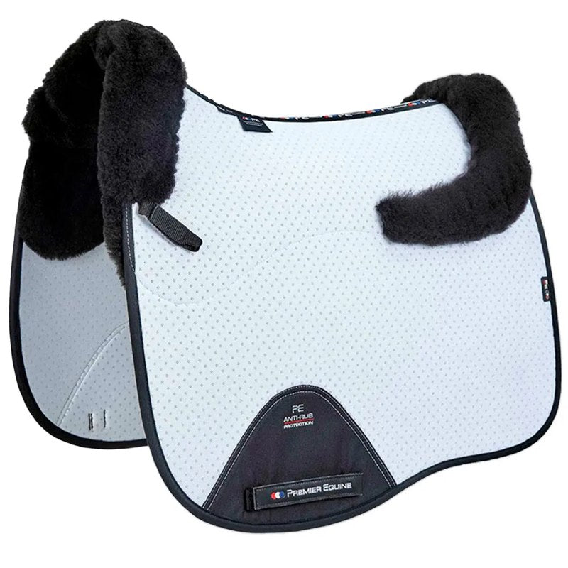 Manta de sela CC Air-Tech Shockproof Merino Wool Dressage - Mercado de Luxo - O Maior E-Commerce de Bens, Produtos e Serviços de Luxo do Brasil.