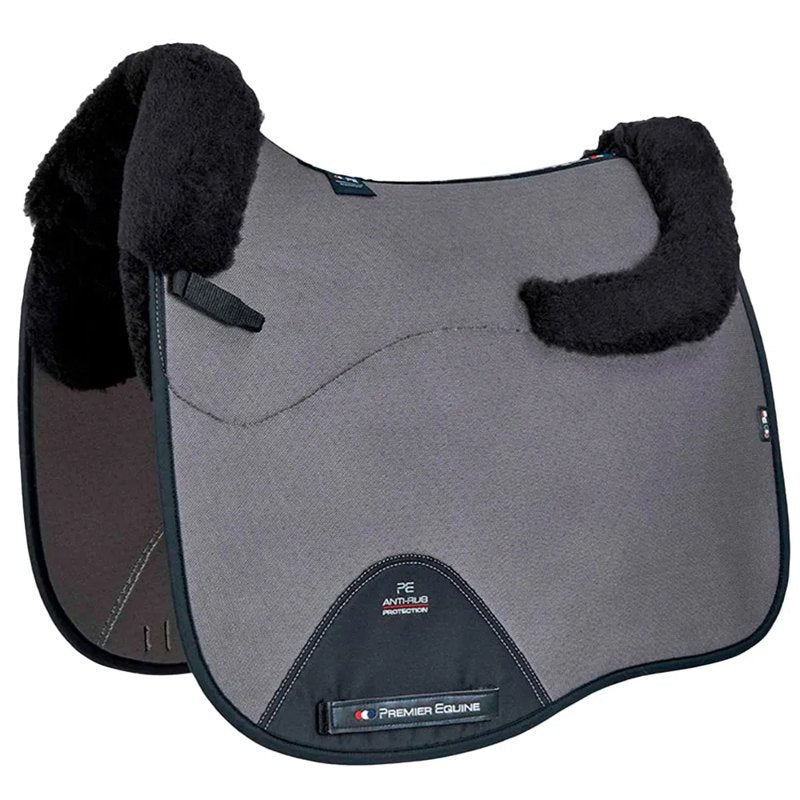 Manta de sela CC Air-Tech Shockproof Merino Wool Dressage - Mercado de Luxo - O Maior E-Commerce de Bens, Produtos e Serviços de Luxo do Brasil.