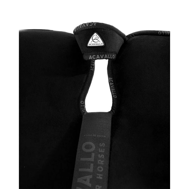 Meia almofada de sela Piuma WFS Suede Front Riser - Mercado de Luxo - O Maior E-Commerce de Bens, Produtos e Serviços de Luxo do Brasil.