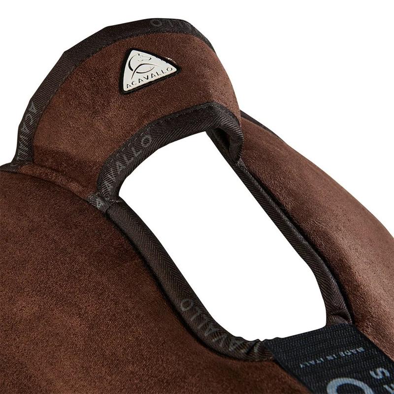 Meia almofada de sela Piuma WFS suede - Mercado de Luxo - O Maior E-Commerce de Bens, Produtos e Serviços de Luxo do Brasil.