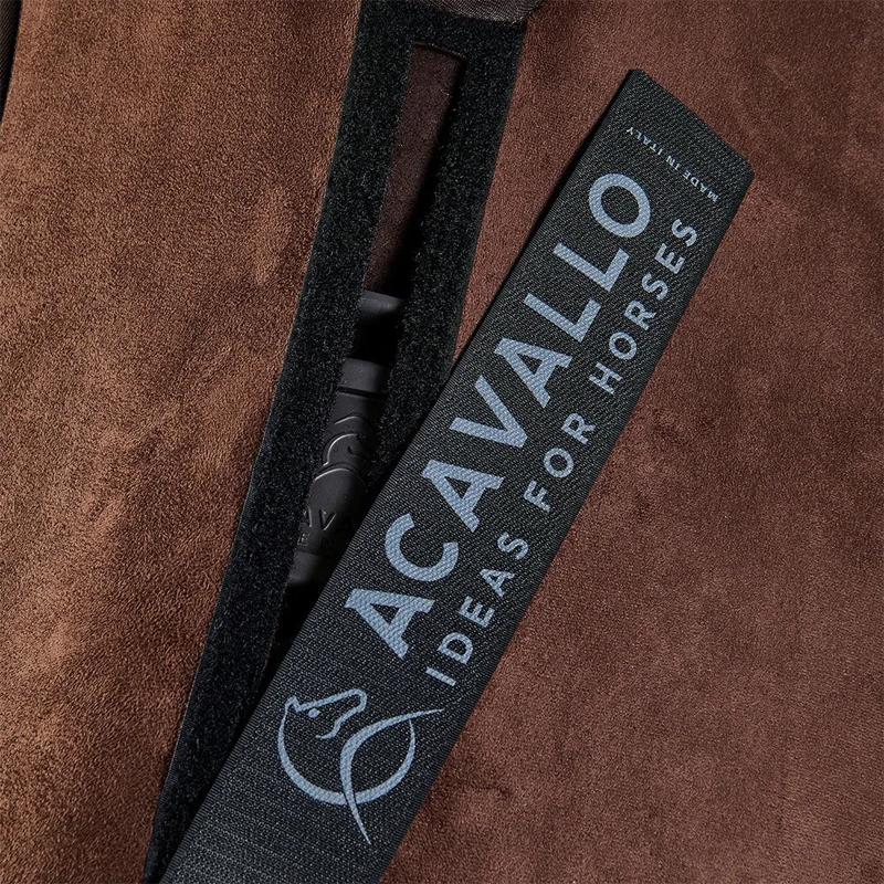 Meia almofada de sela Piuma WFS suede - Mercado de Luxo - O Maior E-Commerce de Bens, Produtos e Serviços de Luxo do Brasil.