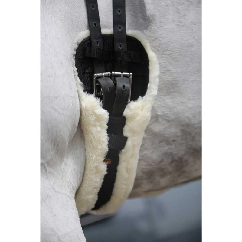 Cinchas Short Sheepskin - Mercado de Luxo - O Maior E-Commerce de Bens, Produtos e Serviços de Luxo do Brasil.
