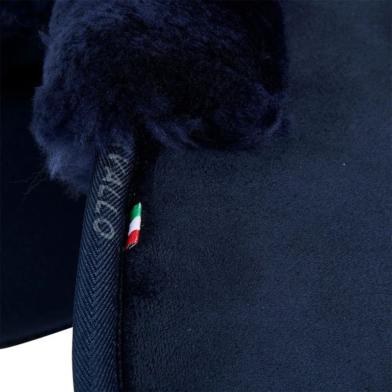Meia almofada de sela MF-S JCCS-S CW-CS suede cut-out sheepskin - Mercado de Luxo - O Maior E-Commerce de Bens, Produtos e Serviços de Luxo do Brasil.