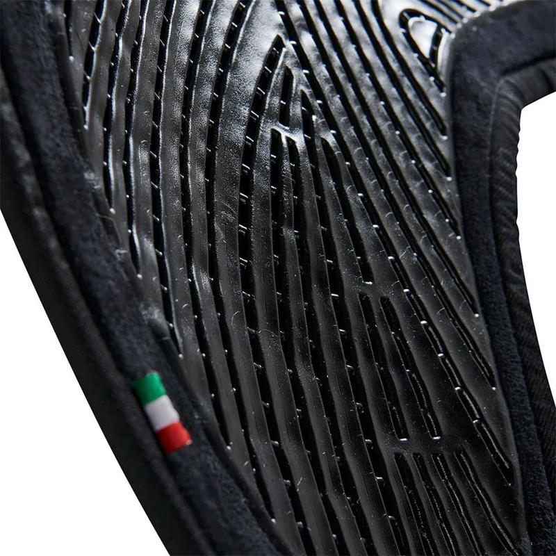 Meia almofada de sela SP JCCS CW-CS Gel Grip twin sided suede - Mercado de Luxo - O Maior E-Commerce de Bens, Produtos e Serviços de Luxo do Brasil.