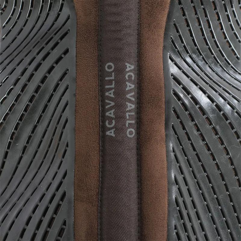 Meia almofada de sela MF JCCS CW-CS Gel Grip suede - Mercado de Luxo - O Maior E-Commerce de Bens, Produtos e Serviços de Luxo do Brasil.