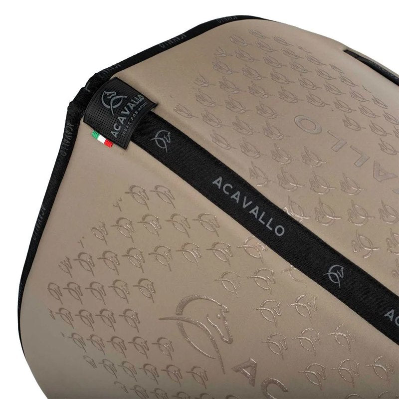 Manta de sela adestramento DS CW-CS - Mercado de Luxo - O Maior E-Commerce de Bens, Produtos e Serviços de Luxo do Brasil.