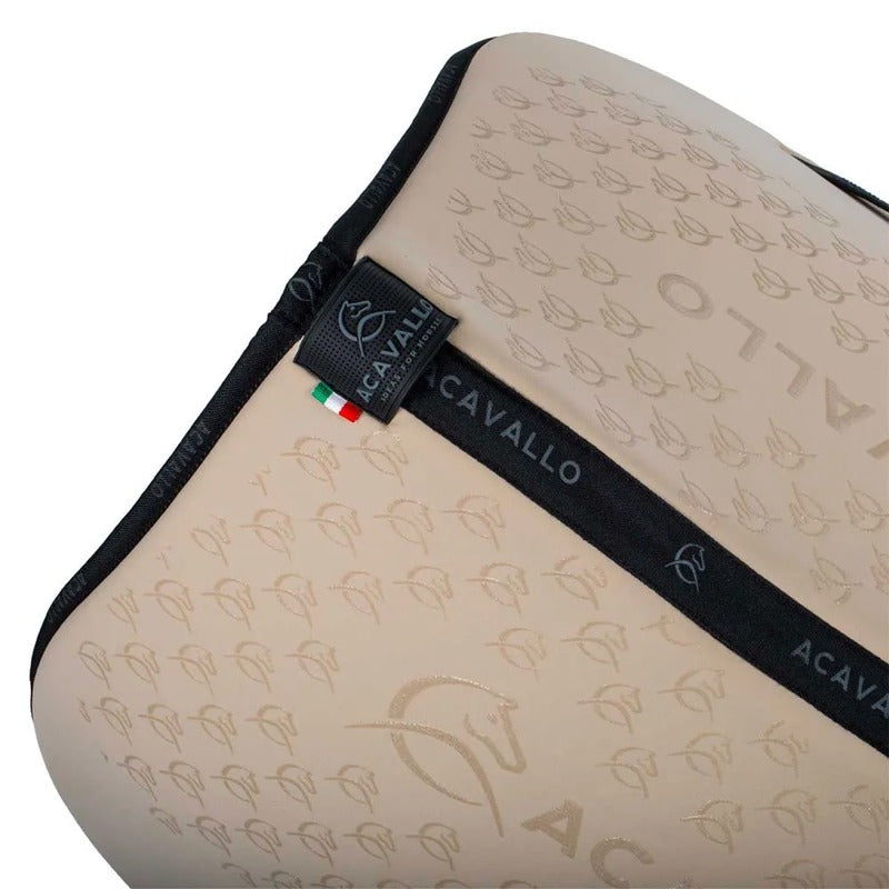 Manta de sela salto JS CW-CS Grip - Mercado de Luxo - O Maior E-Commerce de Bens, Produtos e Serviços de Luxo do Brasil.