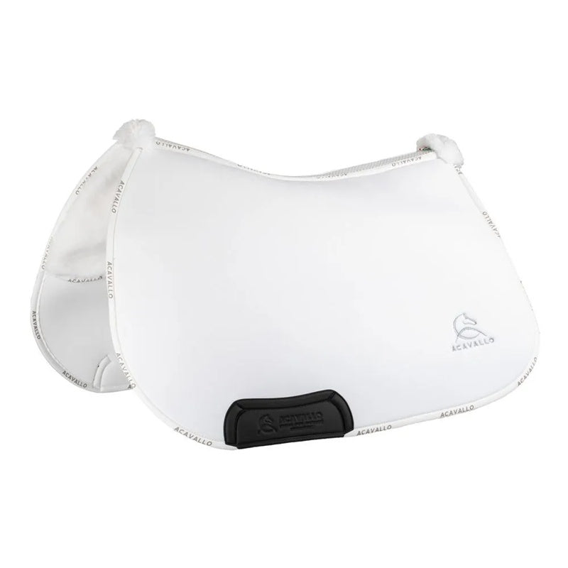 Manta de sela salto Louvre Ecow - Mercado de Luxo - O Maior E-Commerce de Bens, Produtos e Serviços de Luxo do Brasil.