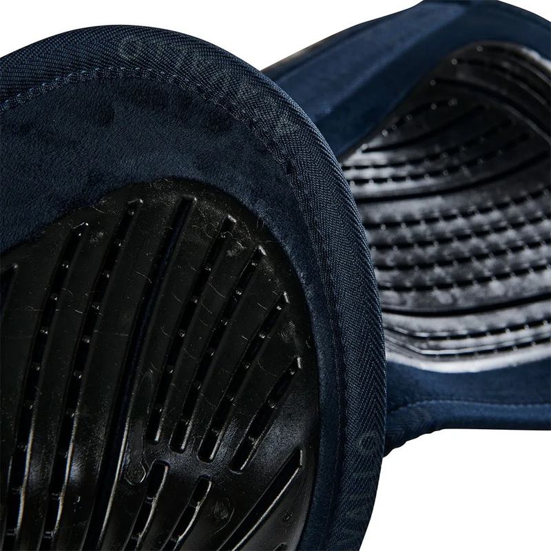 Meia almofada de sela SP JCCS CW-CS Gel Grip twin sided suede - Mercado de Luxo - O Maior E-Commerce de Bens, Produtos e Serviços de Luxo do Brasil.