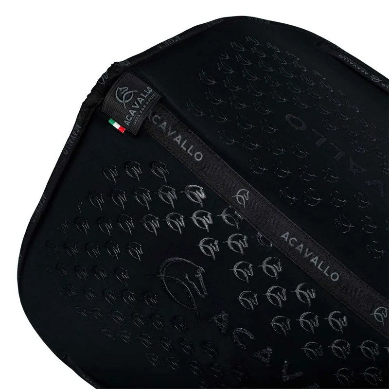Manta de sela adestramento DS CW-CS - Mercado de Luxo - O Maior E-Commerce de Bens, Produtos e Serviços de Luxo do Brasil.