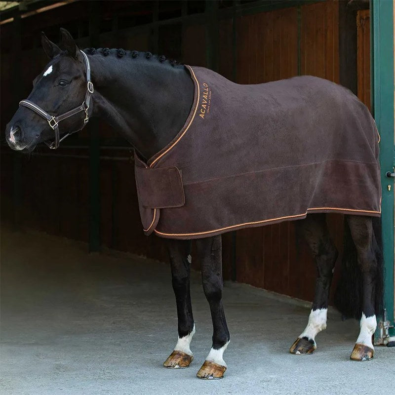 Cobertor de estábulo Fleece - Mercado de Luxo - O Maior E-Commerce de Bens, Produtos e Serviços de Luxo do Brasil.