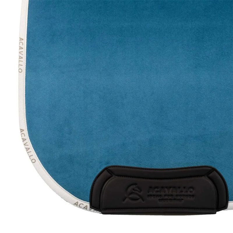Manta de sela DS CW-3DS - Mercado de Luxo - O Maior E-Commerce de Bens, Produtos e Serviços de Luxo do Brasil.