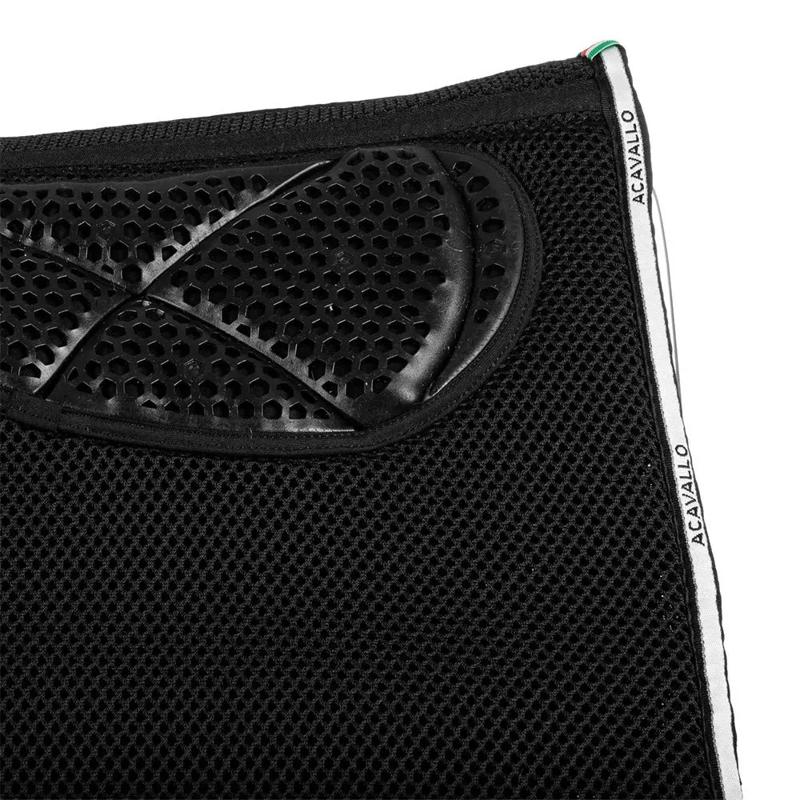 Manta de sela salto 3D Spacer Memory Foam Ac Grip Gel - Mercado de Luxo - O Maior E-Commerce de Bens, Produtos e Serviços de Luxo do Brasil.