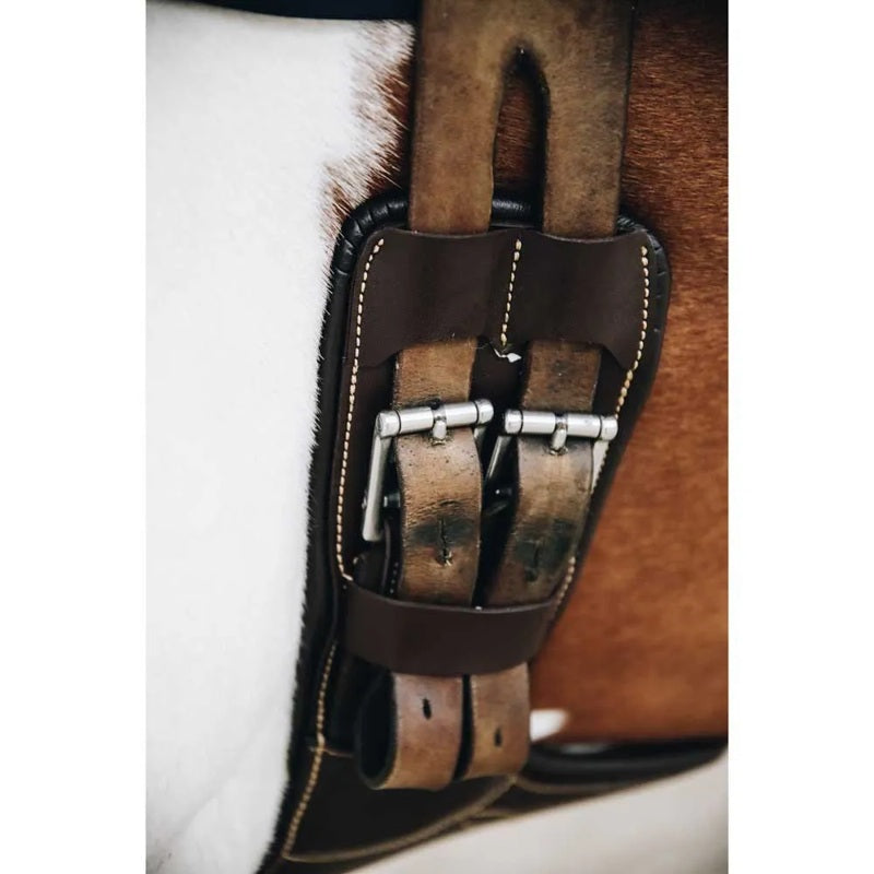 Cinchas Stud Short - Mercado de Luxo - O Maior E-Commerce de Bens, Produtos e Serviços de Luxo do Brasil.