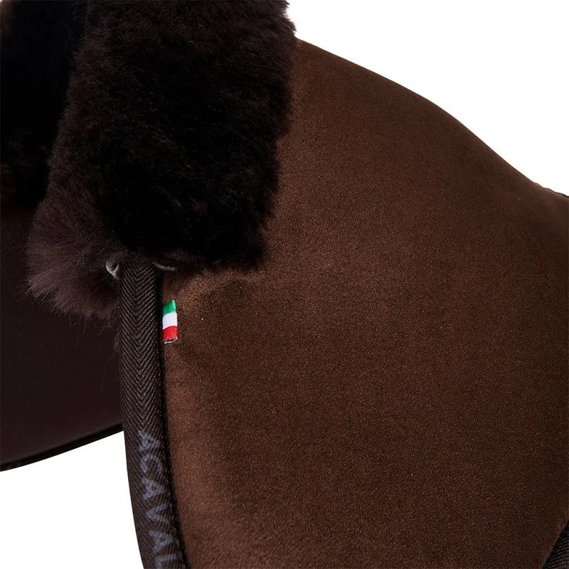 Meia almofada de sela MF-S JCCS-S CW-CS suede cut-out sheepskin - Mercado de Luxo - O Maior E-Commerce de Bens, Produtos e Serviços de Luxo do Brasil.