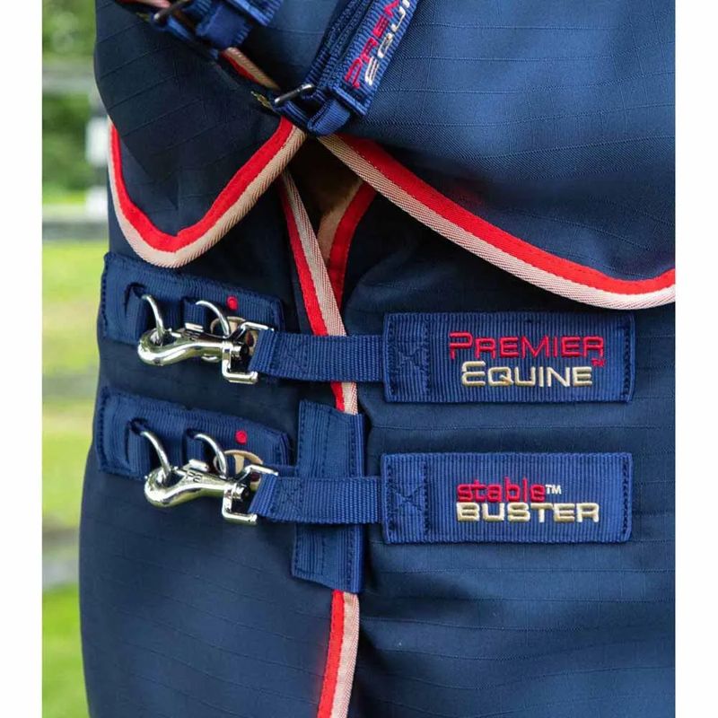 Cobertor de estábulo Stable Buster 100g with Neck Cover - Mercado de Luxo - O Maior E-Commerce de Bens, Produtos e Serviços de Luxo do Brasil.