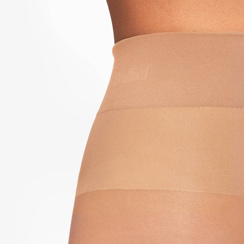 Meia-Calça individual Gobi de 20 denier com ajuste perfeito