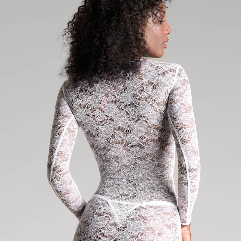 Vestido de Renda manga longa Flashback