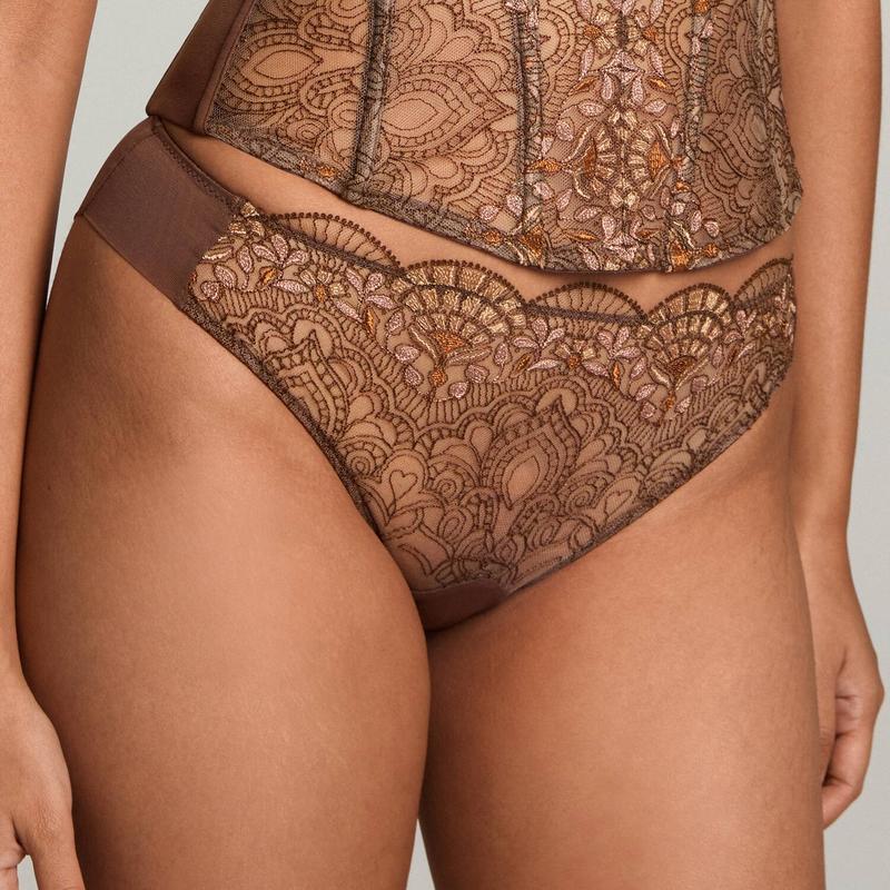 Calcinha Breve Mousse de Mocha em Vidro Veneziano