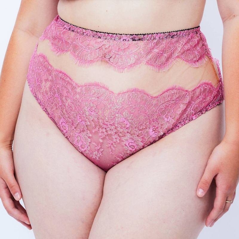 Calcinha de Renda cintura alta Amaya Pink