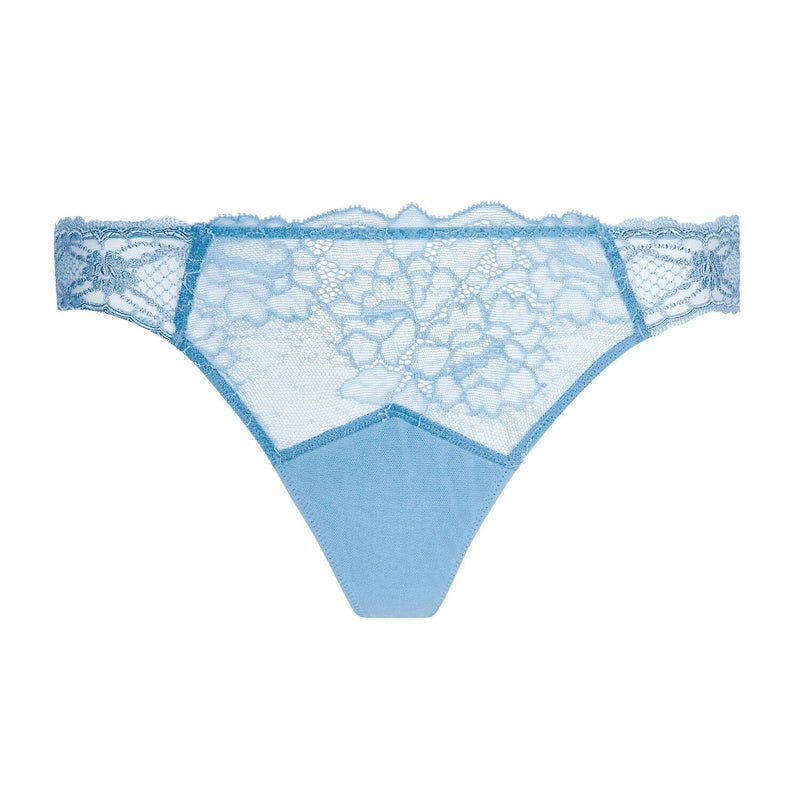 Calcinha Renda Fio Dental Sublime em Dentelle Azur Sublime