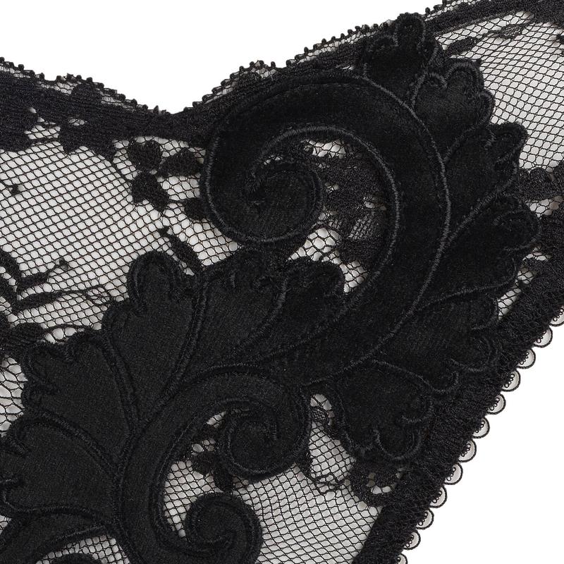 Calcinha Fio Dental de Renda Velveteese