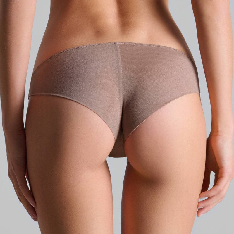 Calcinha Breve Corpo à Corpo Taupe Doré