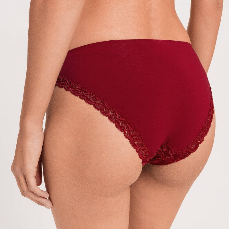 Calcinha Renda Breve Momentos Dália Vermelha