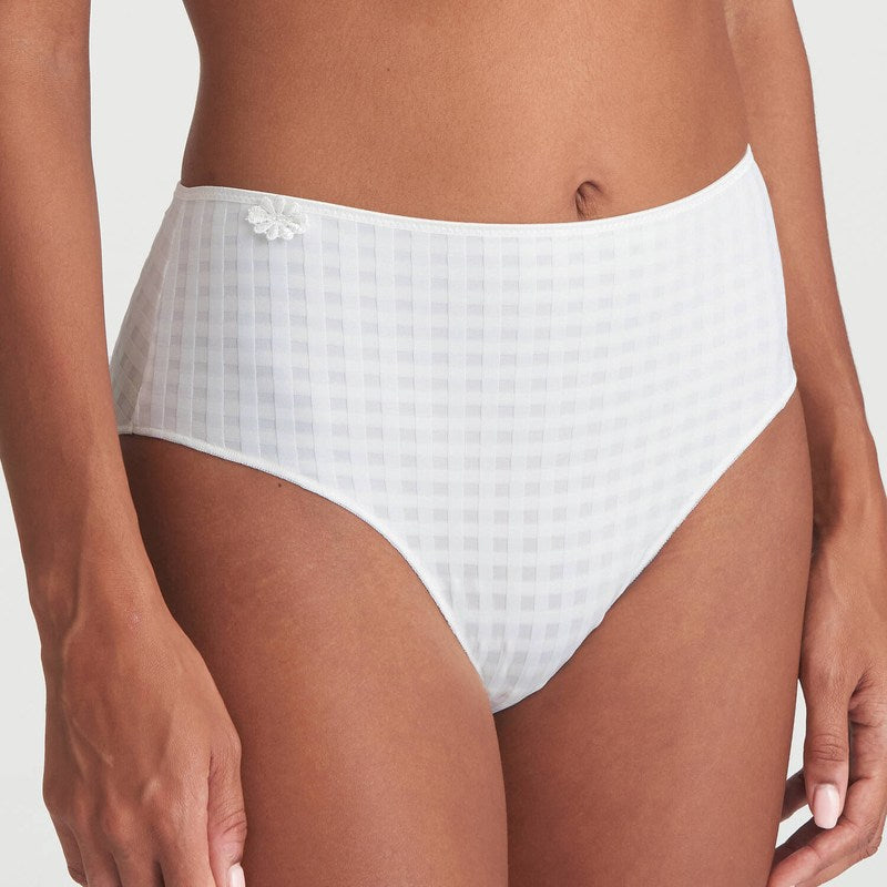 Calcinha cintura alta Avero Nude