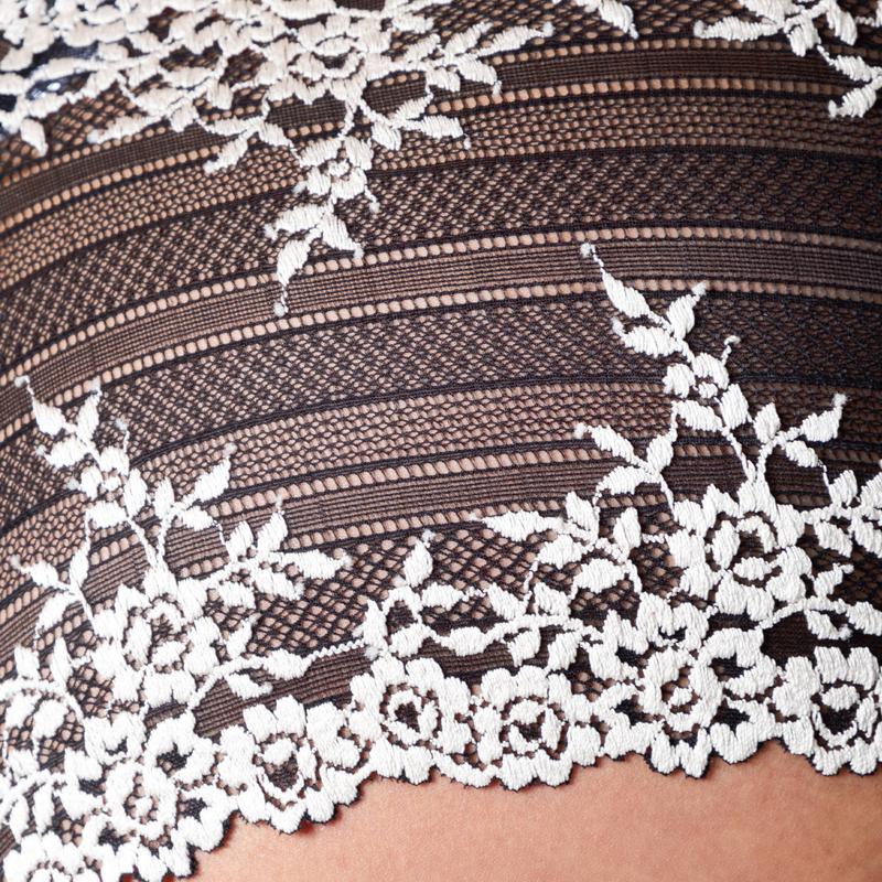 Calcinha Renda Hipster Embrace Renda branca