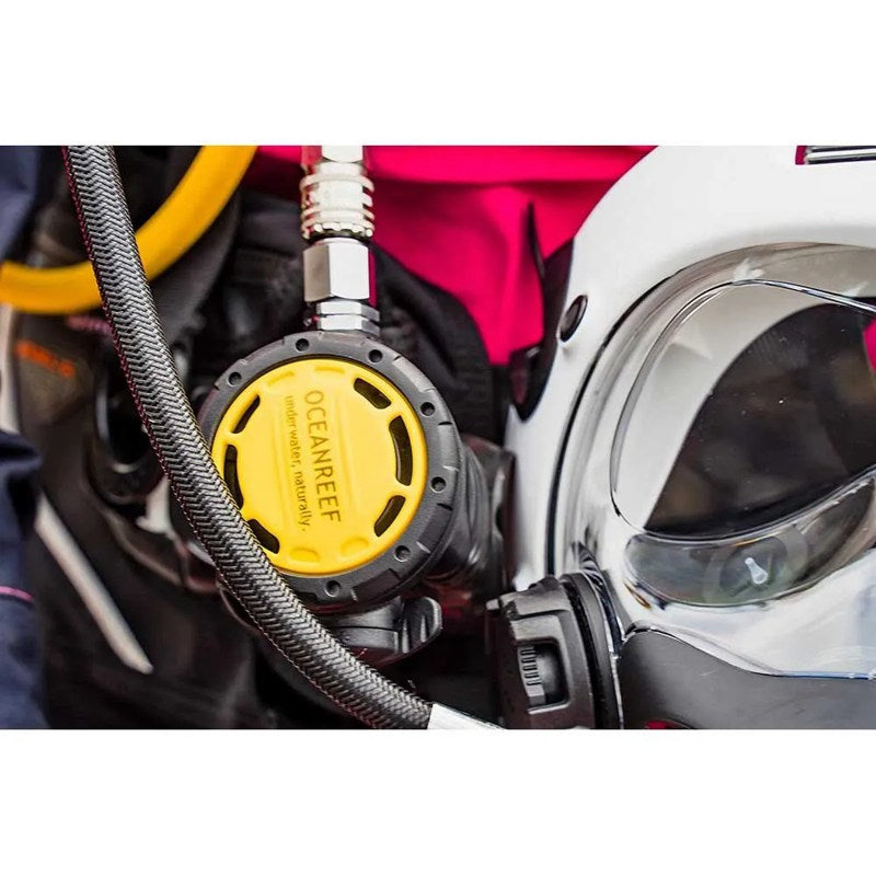 Octopus Secondary Regulator With Quick Connection Hose - Mercado de Luxo - O Maior E-Commerce de Bens, Produtos e Serviços de Luxo do Brasil.