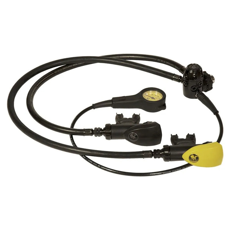 Conjunto de regulador de mergulho XStream With Manometer - Mercado de Luxo - O Maior E-Commerce de Bens, Produtos e Serviços de Luxo do Brasil.