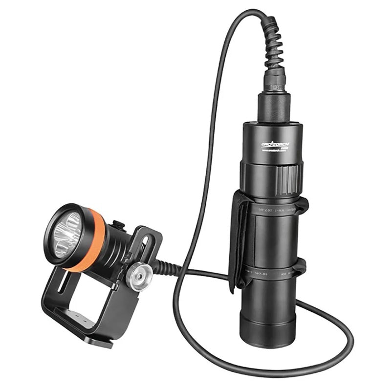 Lanterna D630 Diving LED - Mercado de Luxo - O Maior E-Commerce de Bens, Produtos e Serviços de Luxo do Brasil.