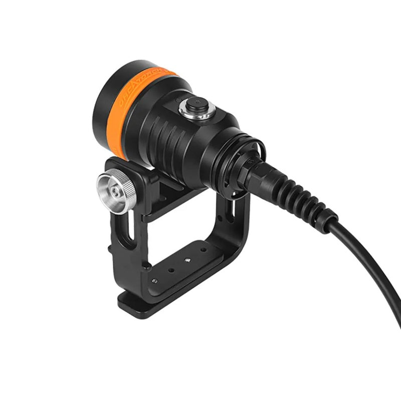 Lanterna D630 Diving LED - Mercado de Luxo - O Maior E-Commerce de Bens, Produtos e Serviços de Luxo do Brasil.