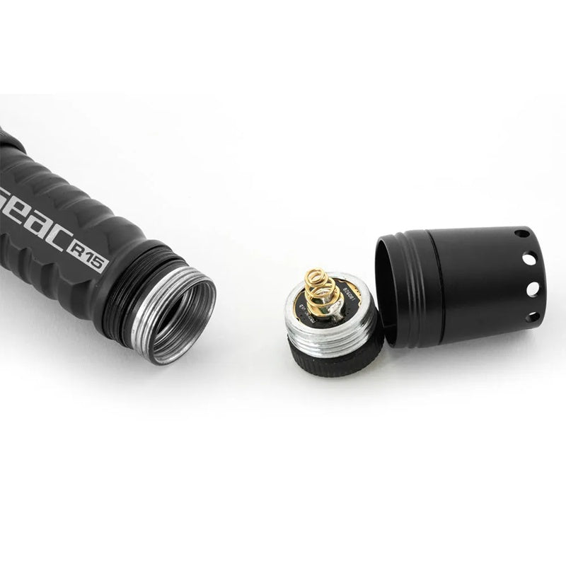 Lanterna Rechargeable R15 - Mercado de Luxo - O Maior E-Commerce de Bens, Produtos e Serviços de Luxo do Brasil.