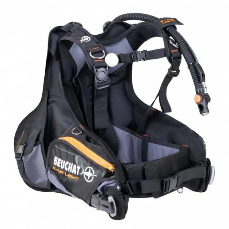 BCD X-Air Light 4 - Mercado de Luxo - O Maior E-Commerce de Bens, Produtos e Serviços de Luxo do Brasil.