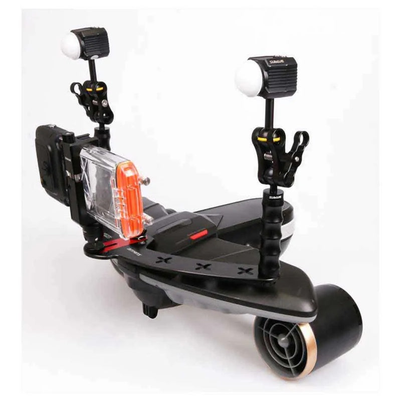 Scooter de água Navbow+ - Mercado de Luxo - O Maior E-Commerce de Bens, Produtos e Serviços de Luxo do Brasil.