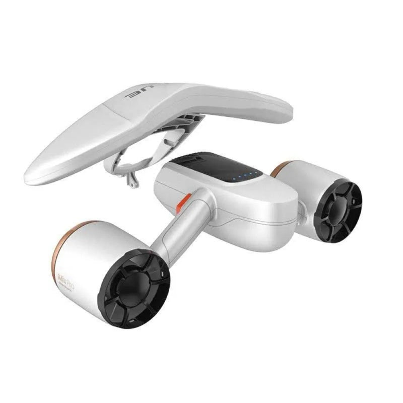 Scooter de água Mix - Mercado de Luxo - O Maior E-Commerce de Bens, Produtos e Serviços de Luxo do Brasil.