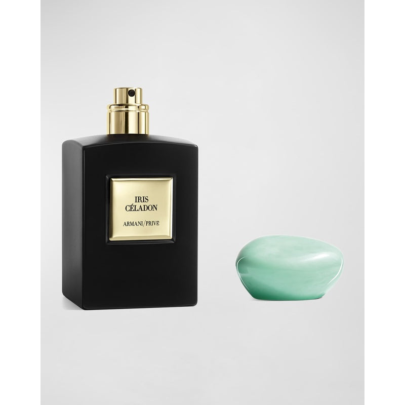 Perfume Iris Celadon 100ml Eau De Parfum - Mercado de Luxo - O Maior E-Commerce de Bens, Produtos e Serviços de Luxo do Brasil.