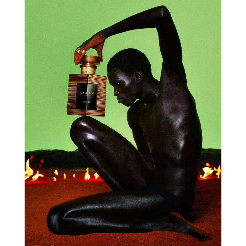 Perfume Bronze 50ml Eau De Parfum - Mercado de Luxo - O Maior E-Commerce de Bens, Produtos e Serviços de Luxo do Brasil.