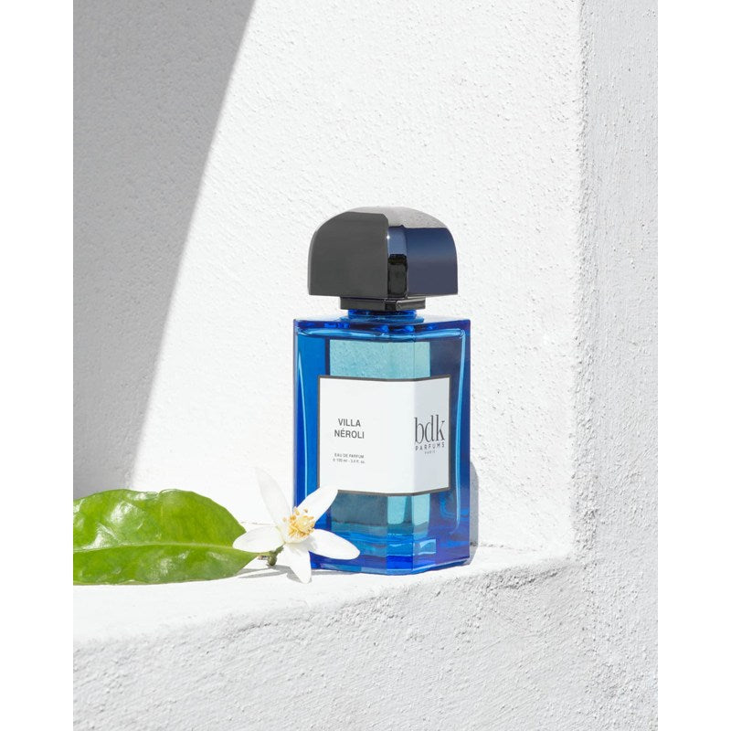 Perfume Villa Neroli 100ml Eau De Parfum - Mercado de Luxo - O Maior E-Commerce de Bens, Produtos e Serviços de Luxo do Brasil.