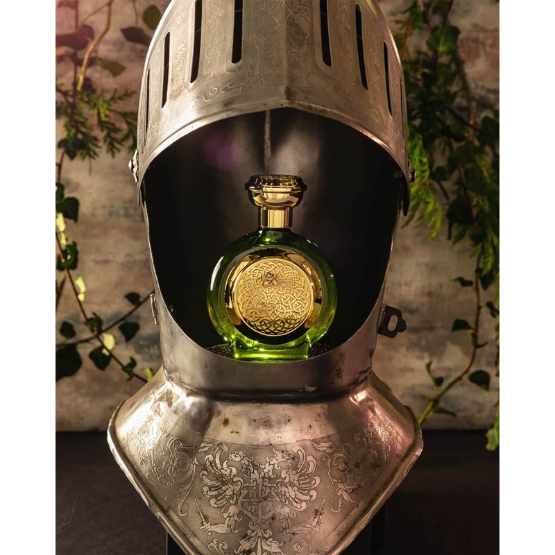 Perfume Knight of Love 100ml Eau De Parfum - Mercado de Luxo - O Maior E-Commerce de Bens, Produtos e Serviços de Luxo do Brasil.