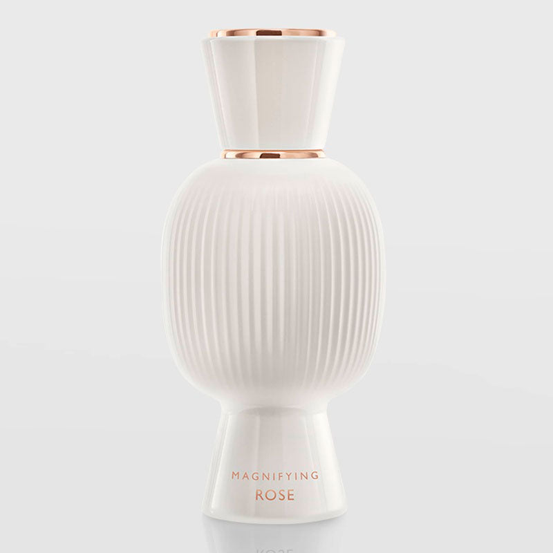 Perfume Rose Magnifying 40ml Extrait "Pure" Parfum - Mercado de Luxo - O Maior E-Commerce de Bens, Produtos e Serviços de Luxo do Brasil.