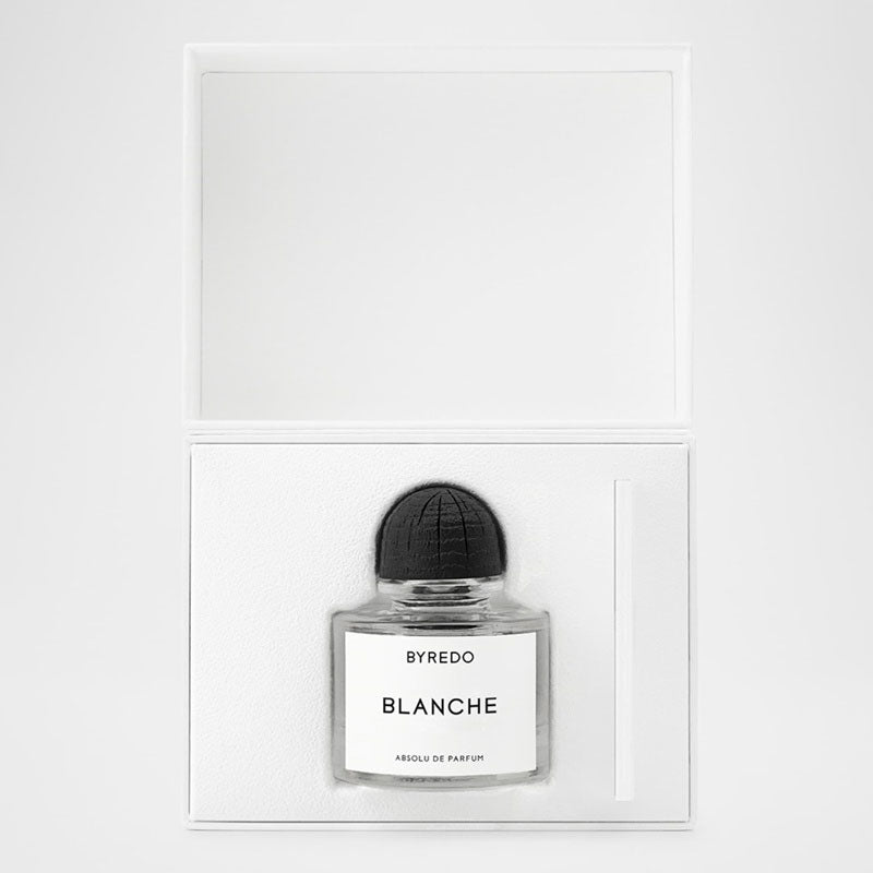 Perfume Blanche Absolu de 50ml Eau De Parfum - Mercado de Luxo - O Maior E-Commerce de Bens, Produtos e Serviços de Luxo do Brasil.