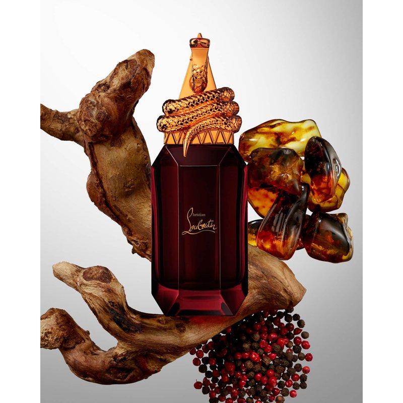 Perfume Loubiprince Intense 90ml Eau De Parfum - Mercado de Luxo - O Maior E-Commerce de Bens, Produtos e Serviços de Luxo do Brasil.