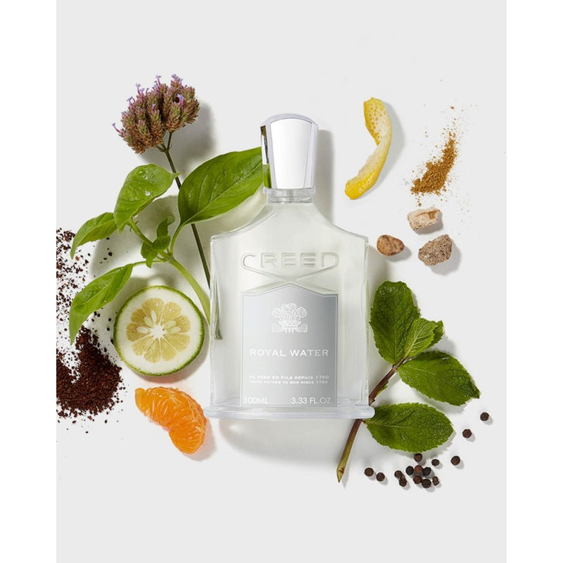 Perfume Royal Water 240ml Eau De Parfum - Mercado de Luxo - O Maior E-Commerce de Bens, Produtos e Serviços de Luxo do Brasil.
