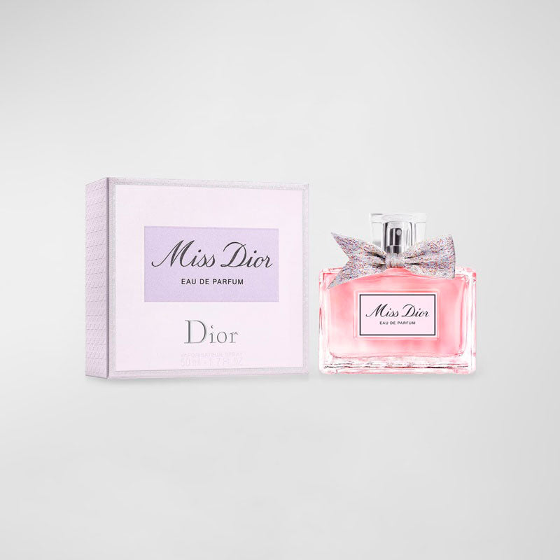 Perfume Miss Dior 150ml Eau De Parfum - Mercado de Luxo - O Maior E-Commerce de Bens, Produtos e Serviços de Luxo do Brasil.