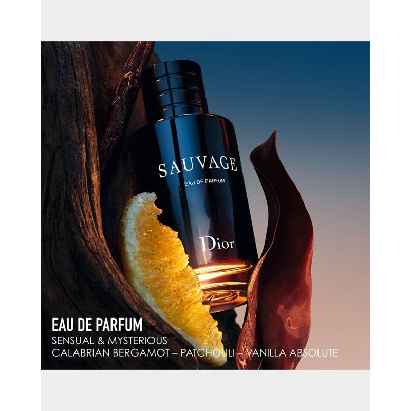 Perfume Sauvage 200ml Eau De Parfum - Mercado de Luxo - O Maior E-Commerce de Bens, Produtos e Serviços de Luxo do Brasil.