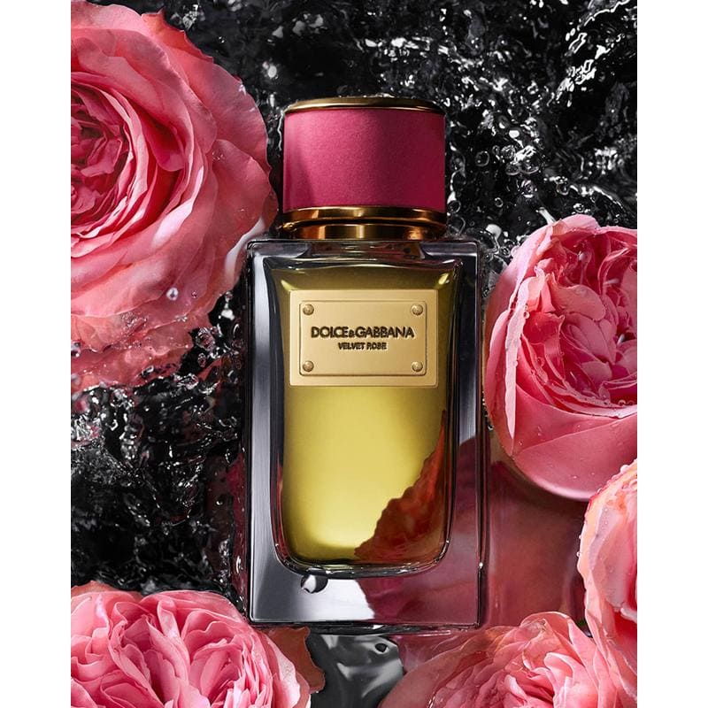 Perfume Velvet Rose 100ml Eau De Parfum - Mercado de Luxo - O Maior E-Commerce de Bens, Produtos e Serviços de Luxo do Brasil.